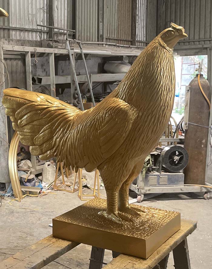 Quàn tân gia tượng nhôm đúc